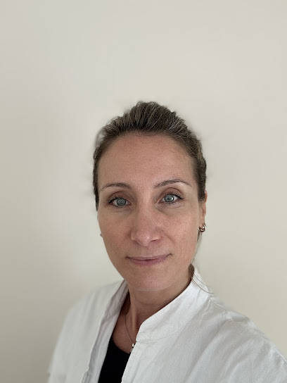 Dr Camille Vassy- Médecine Esthétique Et Préventive, Laser Médical, Nutrition- La Hume, Bassin D'arcachon., Médecin Généraliste à Gujan-Mestras
