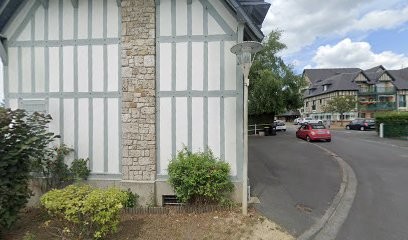 Le Courtois du Manoir Yvan, Médecin Généraliste à Touques