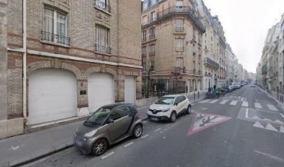 Dr Sarpdag Seyahat, Médecin Généraliste à Paris 17