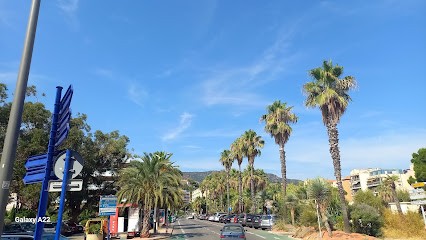 Hennion Bruno, Médecin Généraliste au Lavandou