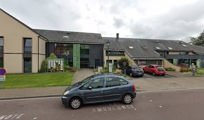 Dr SAINT-CERNIN Laure, Médecin Généraliste à Carentan les Marais
