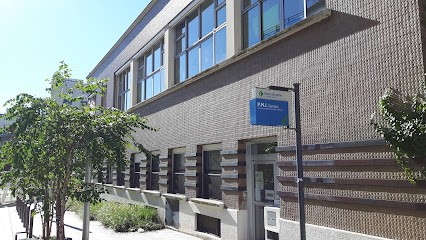 Centre De PMI Darracq, Centre Médical à Suresnes