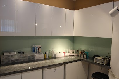 Dr. Thierry BLOCH - General Medicine And Aesthetics, Médecin Généraliste à Cannes