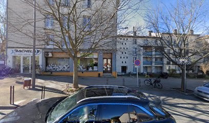 Tina Picardo Mégane Tramier Aime Picardo, Médecin Généraliste à Forcalquier