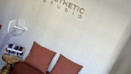 Aesthetic Studio - Centre de Médecine Esthétique et de Laser Paris, Médecin Généraliste à Paris 03