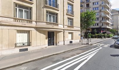 Dr TITON Jean-Pierre - Angéiologue/Phlébologue, Médecin Généraliste à Paris 16