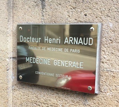 Dr Henri ARNAUD, Médecin Généraliste à Moulins