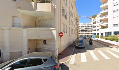 Jugy-Clément Dominique, Médecin Généraliste à Cannes