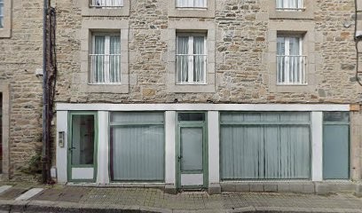 Midwife Claire Mosley, Centre Médical à Tréguier