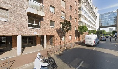 Tan Sivchau, Médecin Généraliste à Issy-les-Moulineaux
