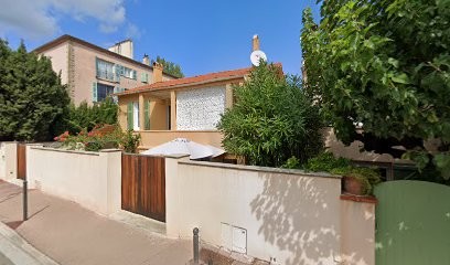 Cerco Dermatologo, Médecin Généraliste à Saint-Tropez