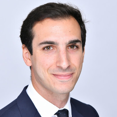 Dr Benjamin Dahan Médecin Généraliste à Neuilly-sur-Seine