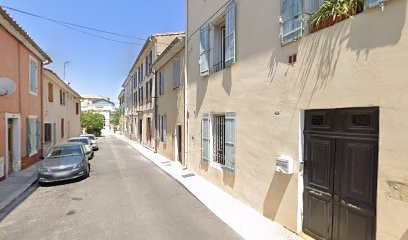Pellegrin Danièle Mante Charles médecins, Médecin Généraliste à Saint-Gilles