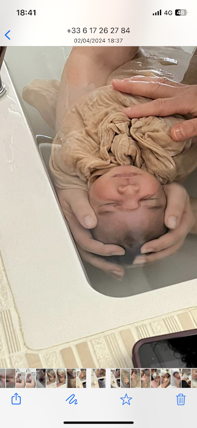 Le Cocon De Bébé // Thalasso Bain Bébé // Bain De Sonia // Baby Yoga// Massage, Médecin Généraliste à Beuvry-la-Forêt