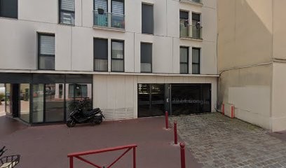 Sarraouinia GAKUNZI, Médecin Généraliste au Pré-Saint-Gervais
