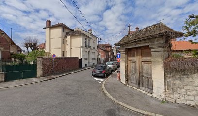 Gynécologue, Centre Médical à Compiègne