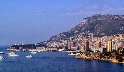 Pavillon Esthétic (aesthetic And Anti-aging Clinic), Médecin Généraliste à Beausoleil