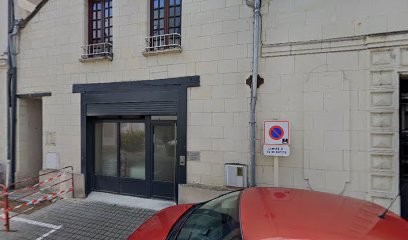 Oumaziz Noura, Médecin Généraliste à Saumur