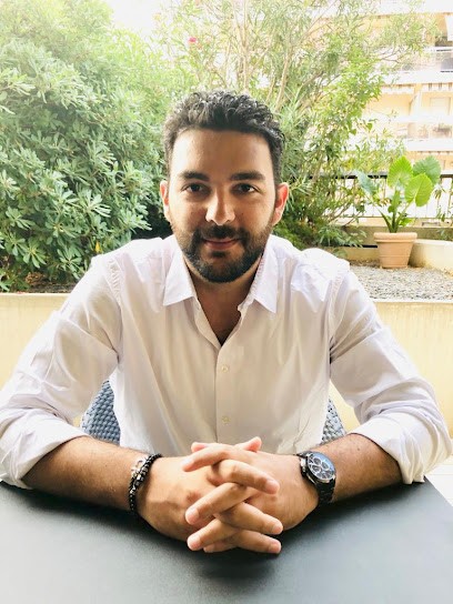 Dr Benjamin ABEZIZ - Centre Médical Laser Et Esthétique De Levallois, Médecin Généraliste à Levallois-Perret