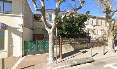 Bouhamam Naelle, Médecin Généraliste à La Ciotat