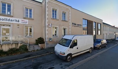 Santos Hugo, Médecin Généraliste à Grez-en-Bouère