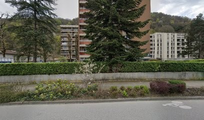 Barjhoux Aurelie, Médecin Généraliste à Gières