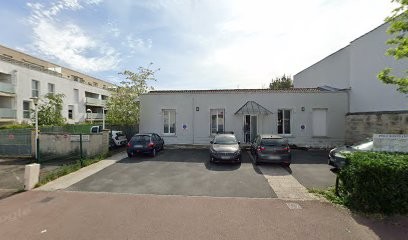 Anne HOLLIER, Médecin Généraliste à Cenon