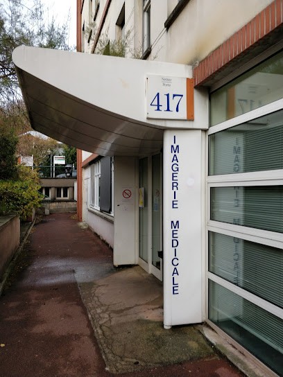 ASSOC MÉDECINE URGENCE, Médecin Généraliste à Garches