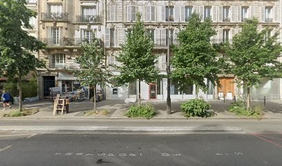 Hata Akihiro, Médecin Généraliste à Paris 11