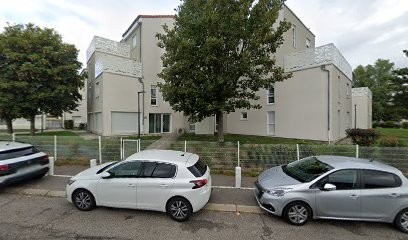 Moncenis Nicole, Médecin Généraliste au Cendre