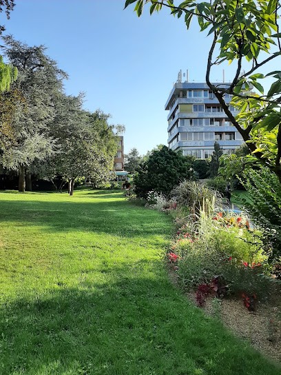 Docteur Simon CHABAY — médecin vasculaire, angiologue, phlébologue, Médecin Généraliste au Chesnay