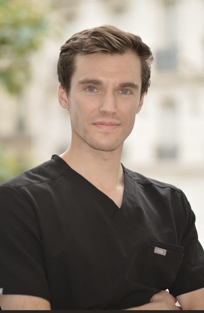 Docteur Romain Foucourt, Médecin Généraliste à Paris 17