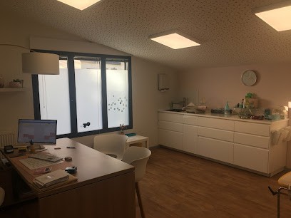 Dr Marion LOAEC, Médecin Généraliste à Livré-sur-Changeon