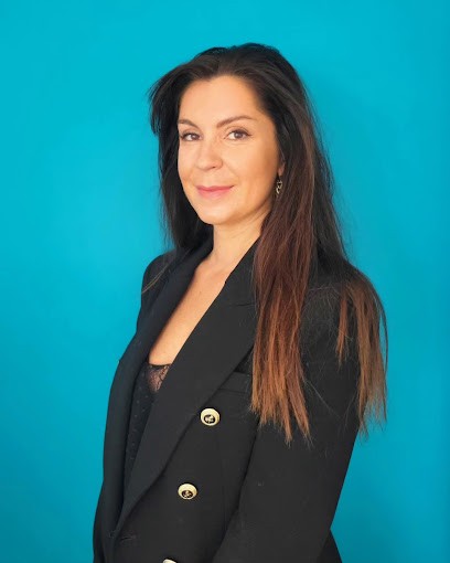 Dr DICHARRY Pauline - Médecine Esthétique & Laser Médical - Gynécologie Médicale & Réparatrice. La Teste-de-Buch (Arcachon), Médecin Généraliste à La Teste-de-Buch