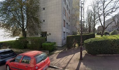 Lambert-Lagrange Marie, Médecin Généraliste à Saint-Cloud