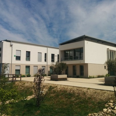 Pôle Médical - Docteurs Bernal, Bonnet, De Bayle Des Hermens, Jaffré Et Tantet, Médecin Généraliste à Vedène