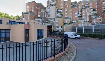 Boumenna Abdelmalek, Médecin Généraliste à Évry