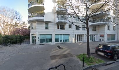 دكتوره العيون, Médecin Généraliste à Courbevoie