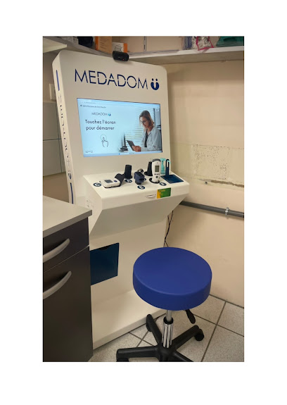 Cabine De Téléconsultation Médecin Medadom Centre Médical à Saint-Quentin-sur-Isère