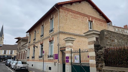 Municipal Centre De Santé Alfortville Nord, Centre Médical à Alfortville