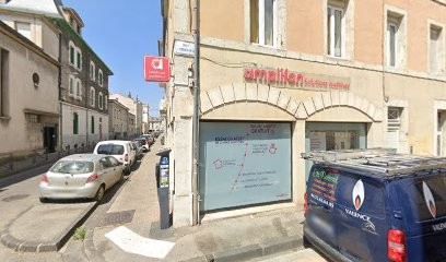 Societe Civile De Moyens Des Docteurs Comelli - Maghakian -, Médecin Généraliste à Valence