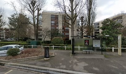 Kossmann Louis, Médecin Généraliste au Chesnay