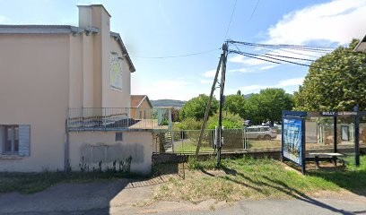 Maison De La Salette, Centre Médical à Bully