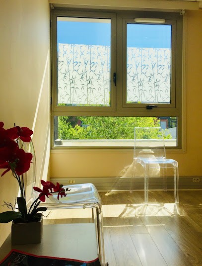 Dr Iustina Dinu - Cabinet Médical Biot, Sophia Antipolis, Antibes, Valbonne, Juan les Pins. Rdv sur Doctolib, Médecin Généraliste à Biot