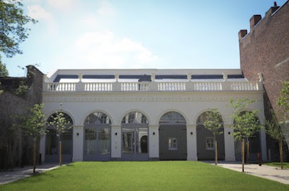 Dr EL Moussati Hayat - Clinique Esthétique Omorfia, Médecin Généraliste à Lille